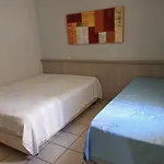 Apartamento Aconchegante,Em Predio Com 5 Piscinas.